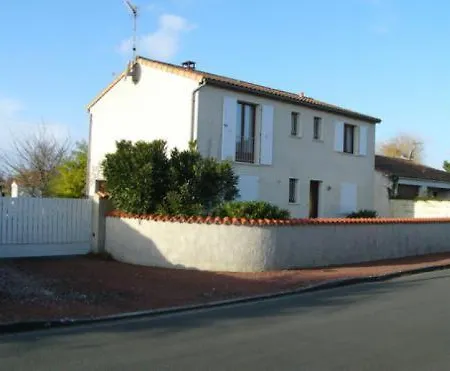 Ferienhaus Maison De Famille Dans Quartier Calme Sur L'ile D'oleron *
